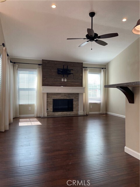 Building Photo - 116 La Mirage Cir