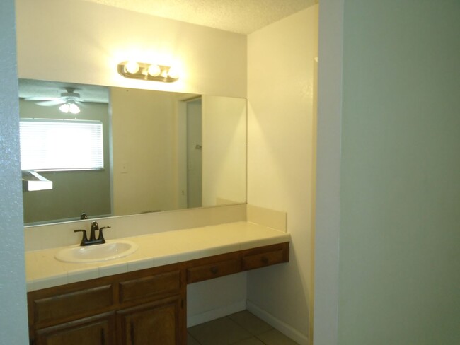 Building Photo - CAMPUS PARK . MOVE IN SPECIAL! $2547.50 MO...