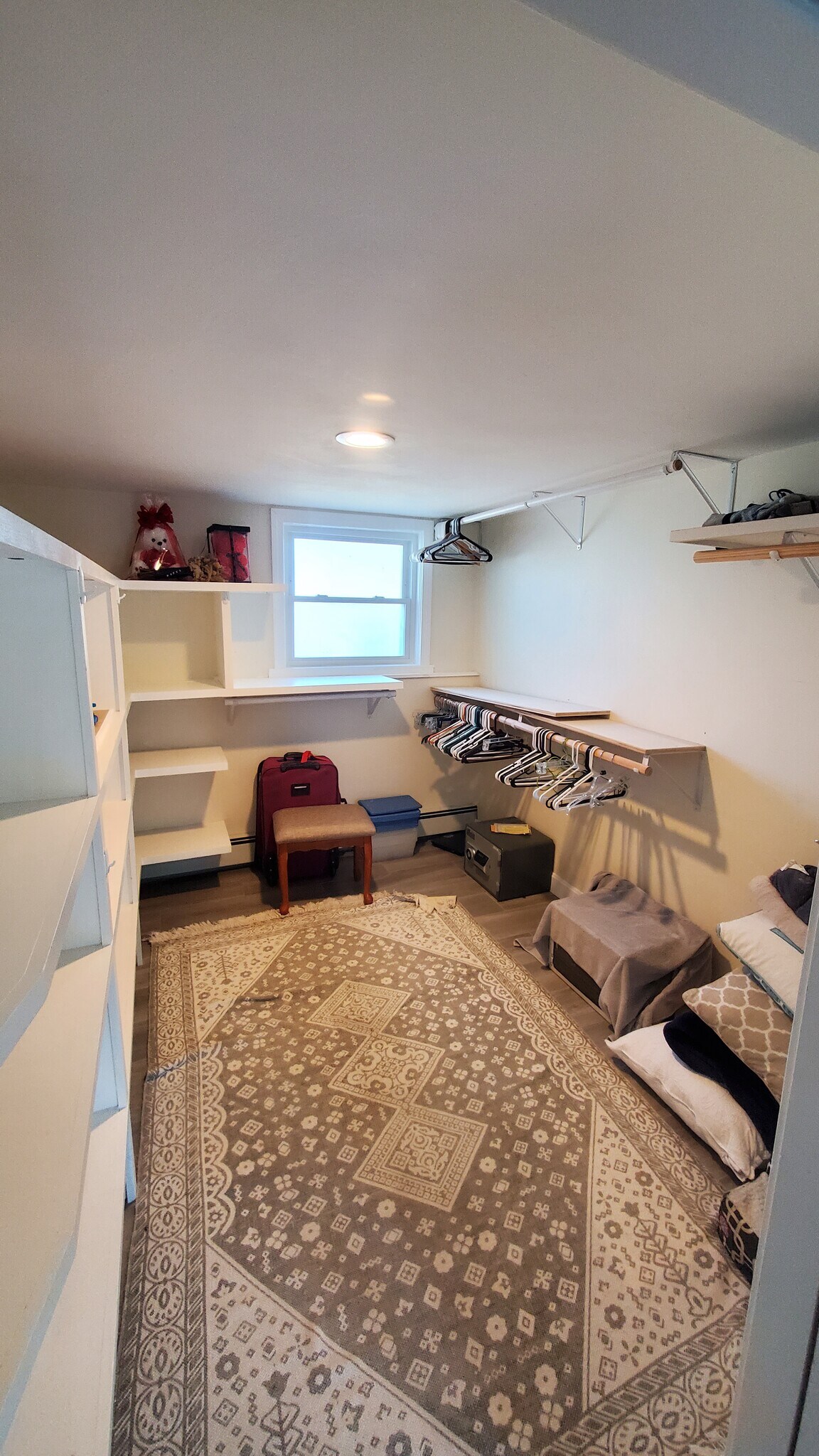 Building Photo - 44 Belleview Ave