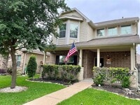 Building Photo - 14574 Empanada Dr