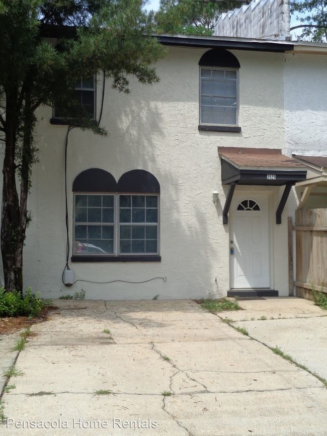 3525 N Blue Angel Pkwy 3525 N Blue Angel Pkwy Pensacola FL 32526