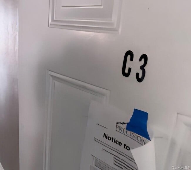 Building Photo - 60 Carroll St