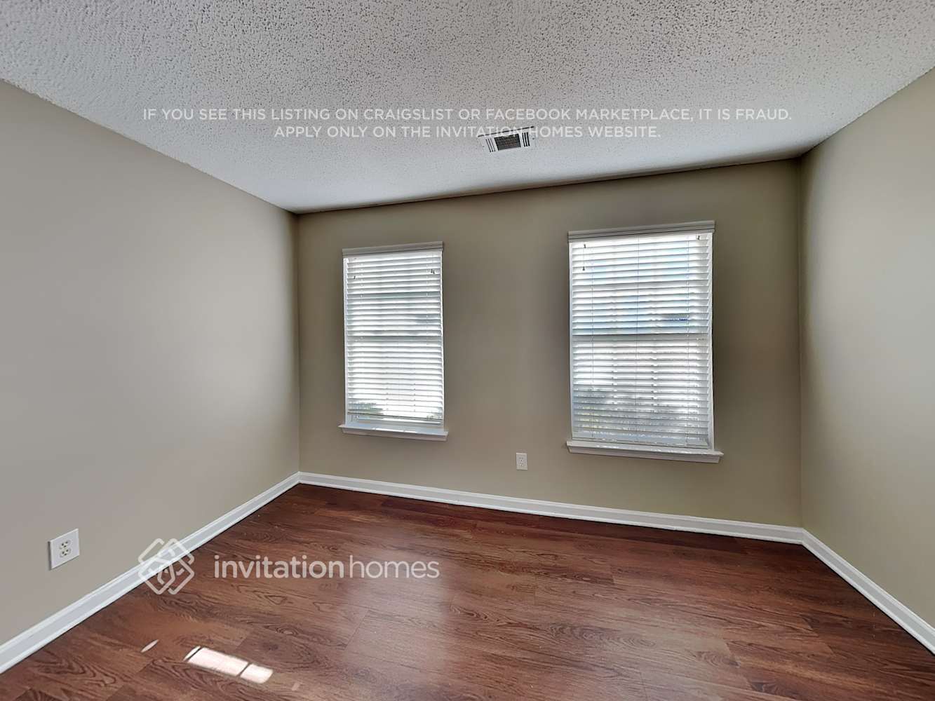 Building Photo - 215 Marriott Dr