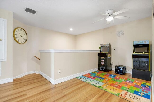 Building Photo - 216 Montara Dr