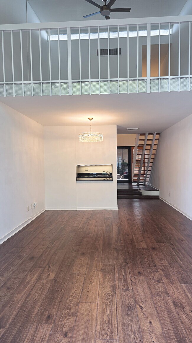 Building Photo - 3589 S Ocean Blvd