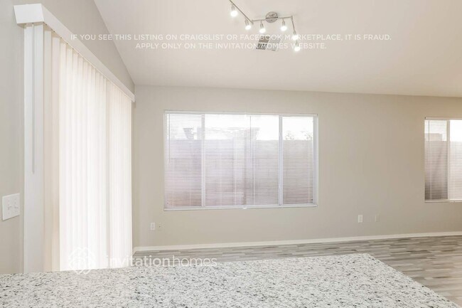 Building Photo - 5016 W Tonto Rd