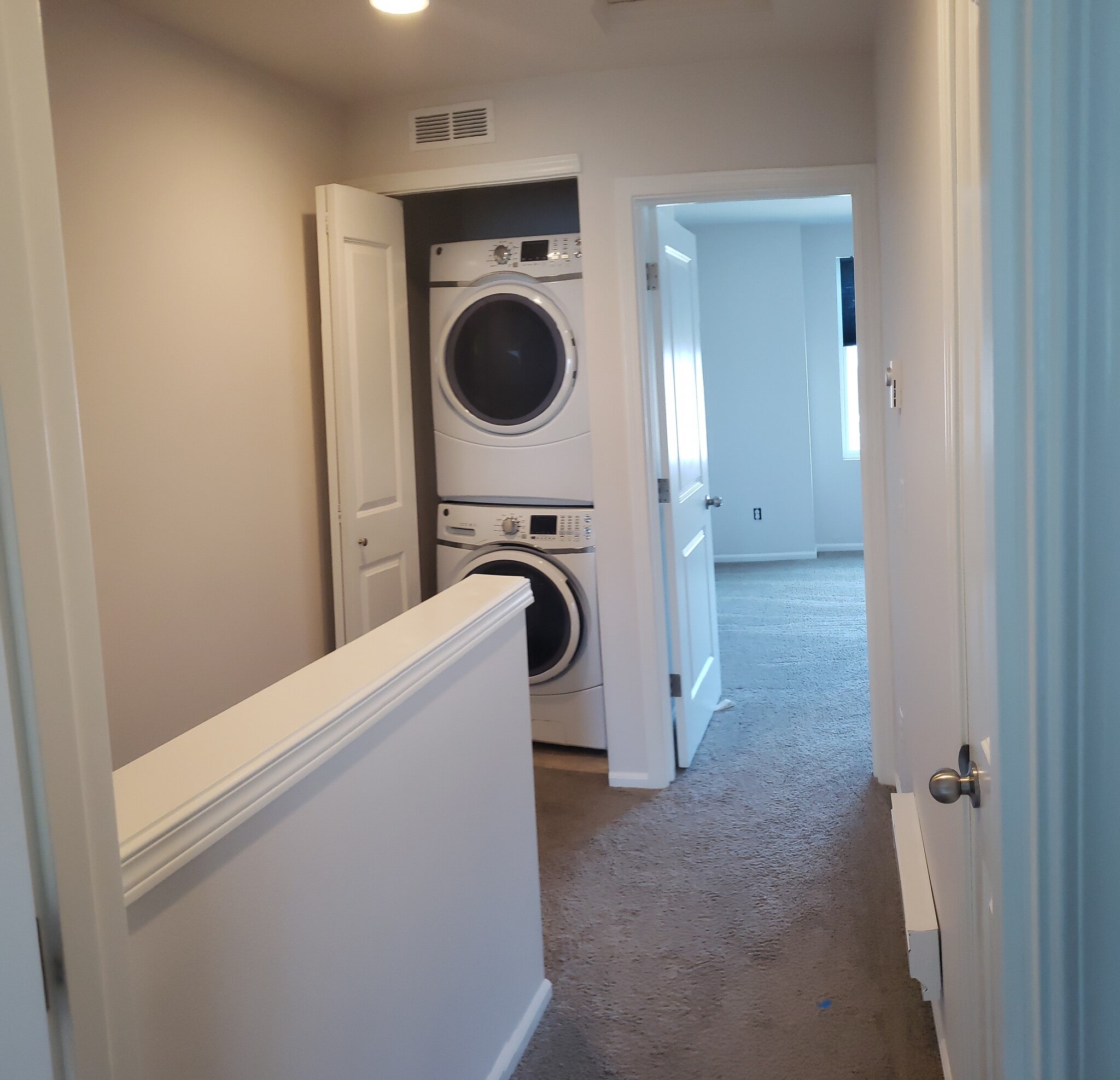 Laundry - 3425 30th Dr