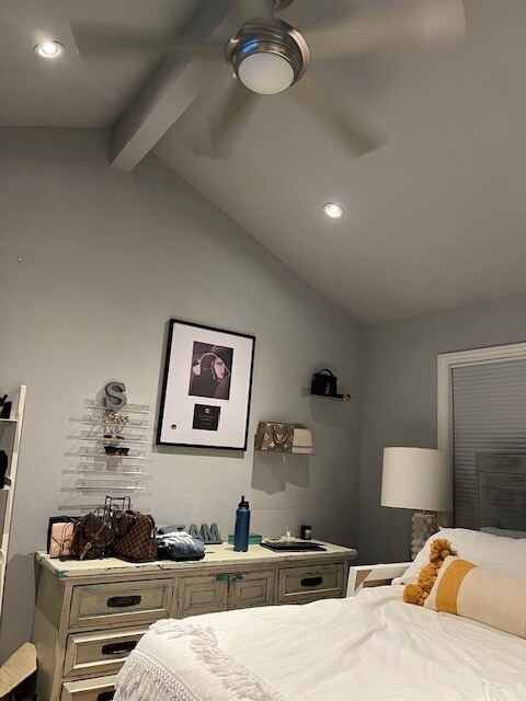 Upstairs Bedroom - 3847 Vineyard Ave