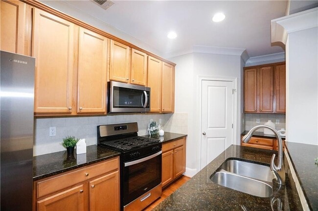 Building Photo - 3528 Pecos Ln