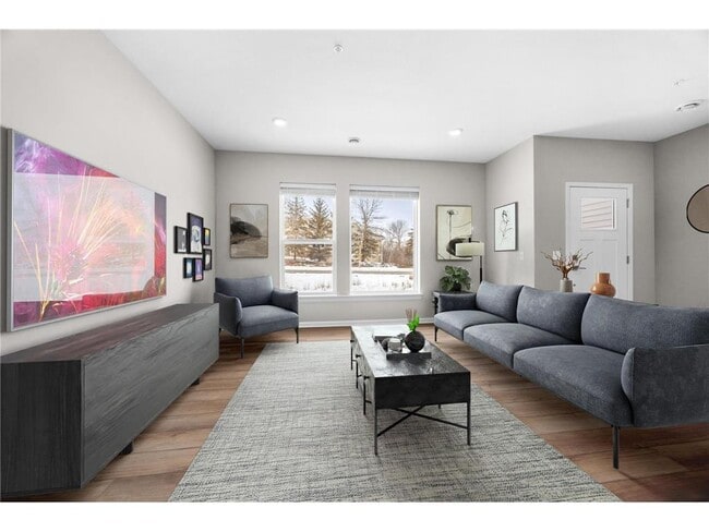 Building Photo - 2438 N Blossom Cir