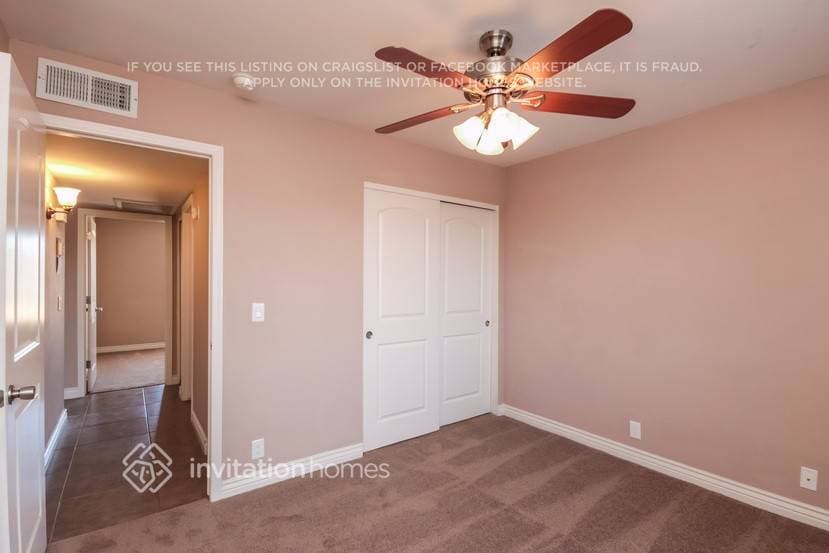 Building Photo - 9020 W Las Palmaritas Dr