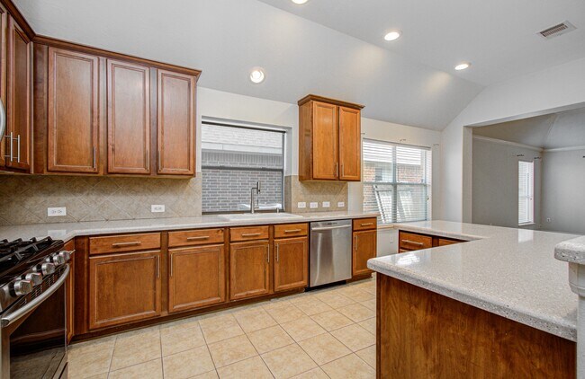 Building Photo - 21922 Catoosa Dr