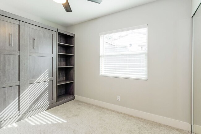 Building Photo - Stunning Home in Oceanside with Large Backyard + 1 Car Garage + Solar