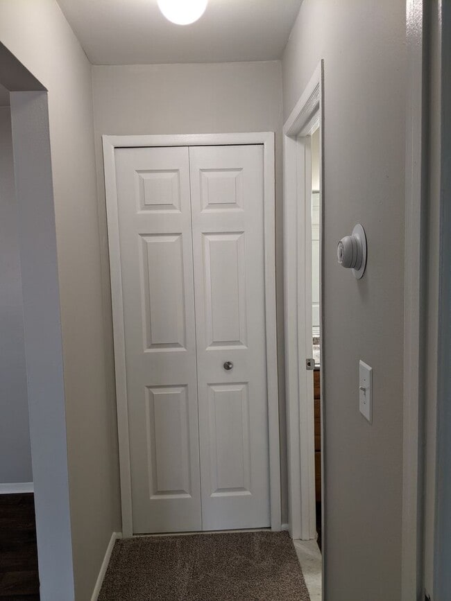 Building Photo - 1 bed/1 bath - Downtown Rochester - Coming Soon!