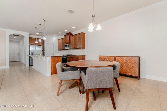 Building Photo - 7935 Wyndham Dr