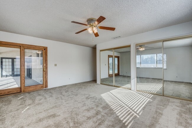 Building Photo - 15293 Golden Star Ave