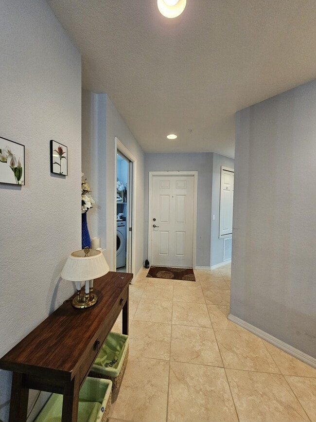 Building Photo - 10341 Heritage Bay Blvd