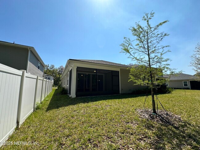 Building Photo - 282 LITTLE BEAR