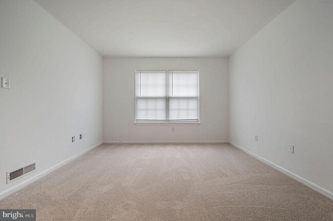 Building Photo - 175 Alton Ave