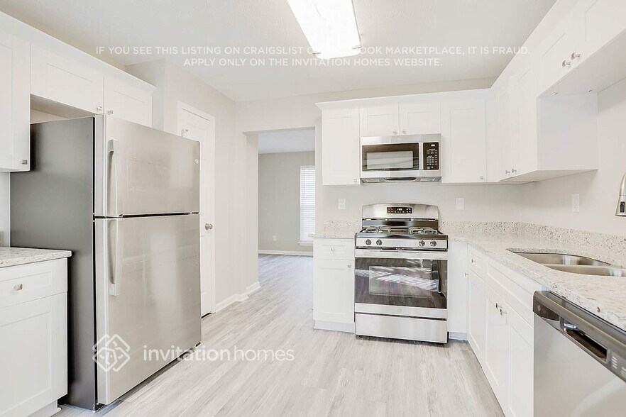 Building Photo - 478 Sherwood Cir