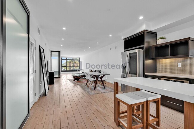 Building Photo - 13045 Pacific Promenade