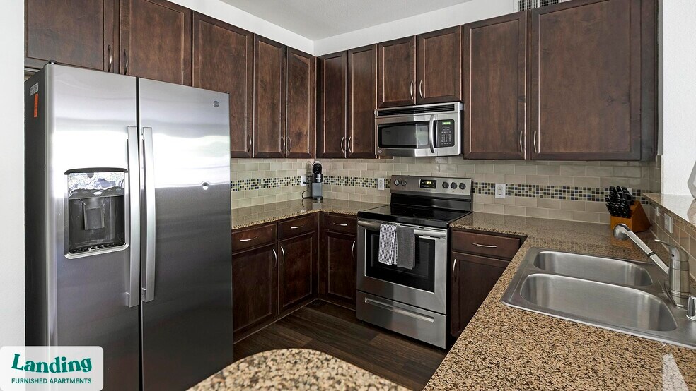 Building Photo - 7373 Valley View Ln