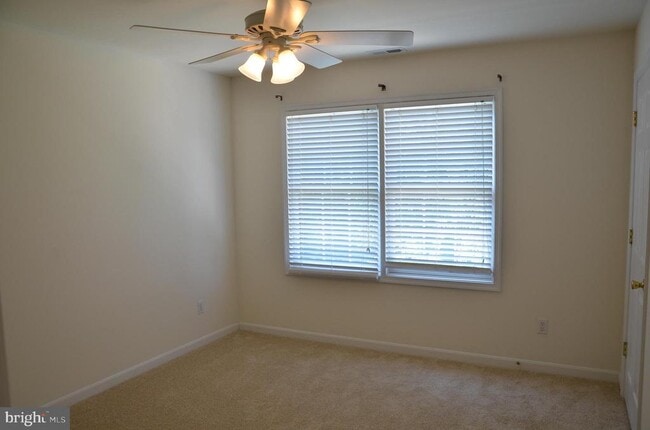 Building Photo - 8678 Mulberry Dr