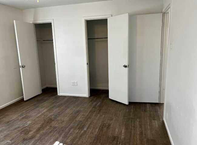 Building Photo - 7306 Avenue W