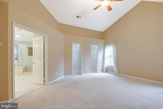 Building Photo - 5105 Claybank Ln