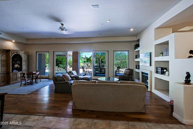 Building Photo - 34061 N 67th St