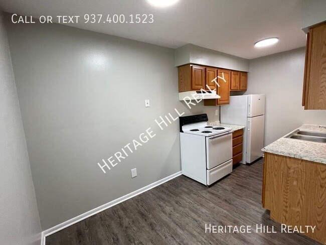 Building Photo - Updated 2 Bedroom, 1 Bath Unit in Xenia