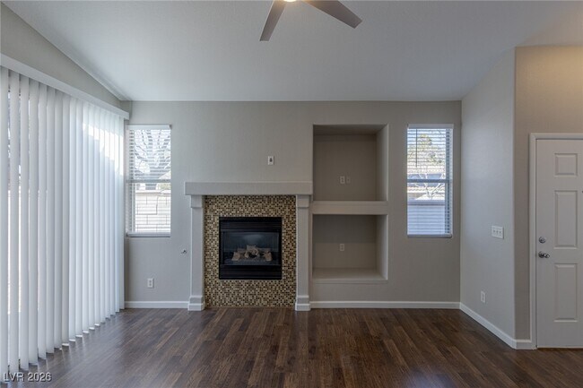 Building Photo - 167 Mountainside Dr