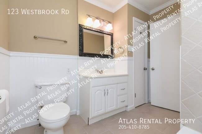 Building Photo - 123 Westbrook Rd