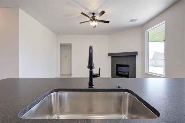 Building Photo - 2020 W Flintlock Wy