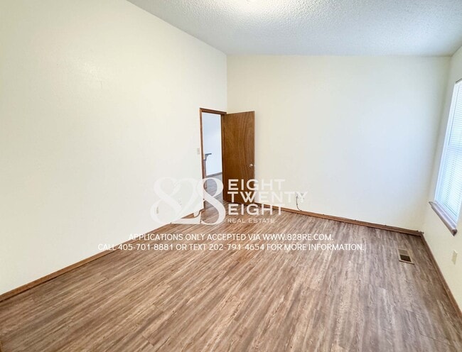 Building Photo - *COMING SOON for May-June 2026 Move in! West Norman 2 Bed/2 Bath Duplex with Two-Car Garage