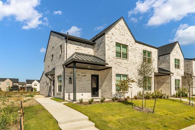 Building Photo - 1228 Arkansas Spgs St