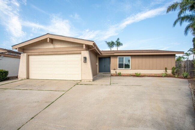 Primary Photo - 8401 Dube Ct