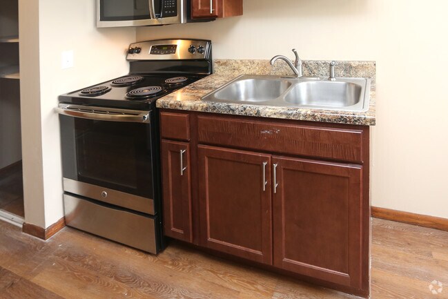 Interior Photo - Lakeview Apartments -Minutes to the Cities, Steps to the Park!