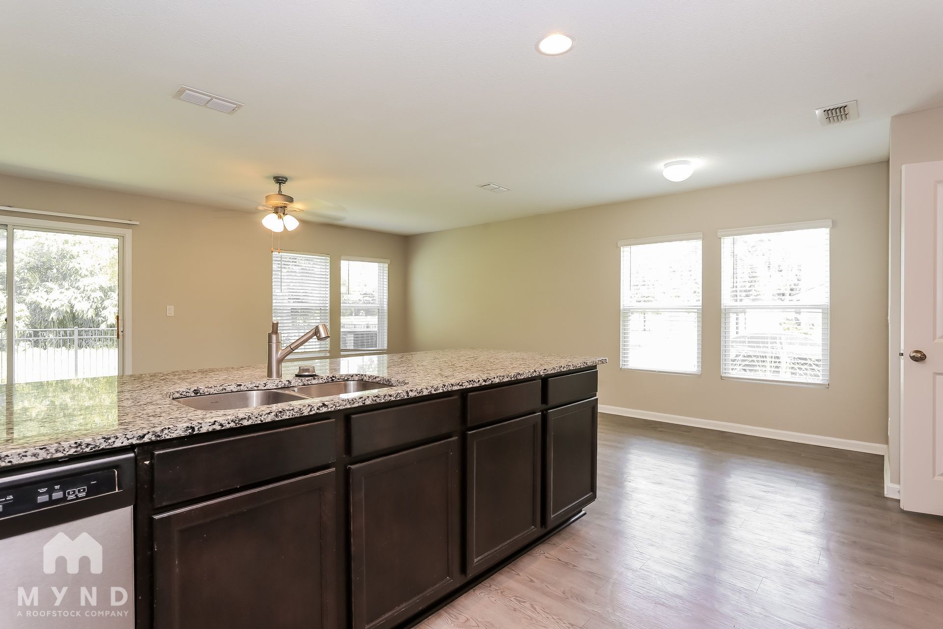 Building Photo - 793 Henley Ct
