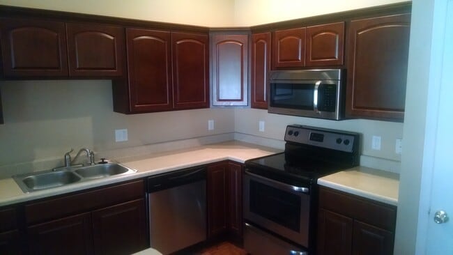 Building Photo - 405 Porter Dr