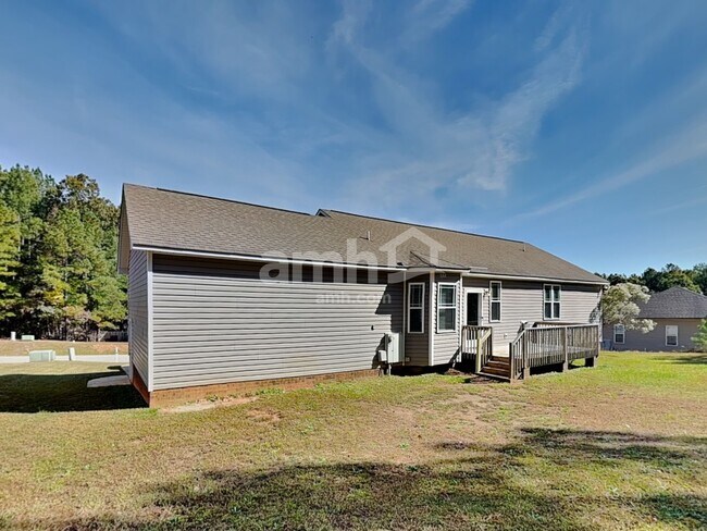 Building Photo - 192 Meadow Loop Dr