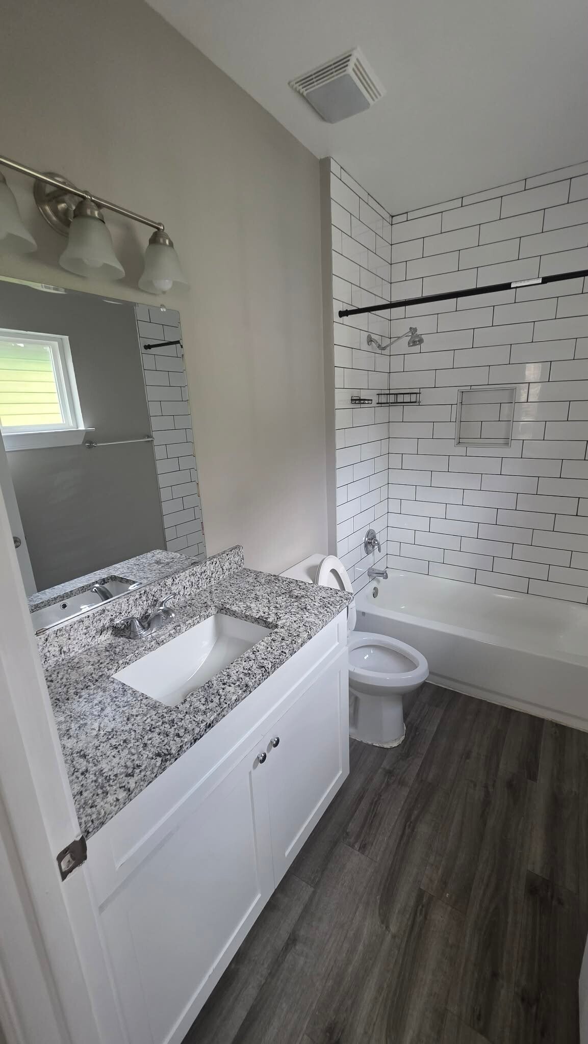 Building Photo - 614 Chihuahua St