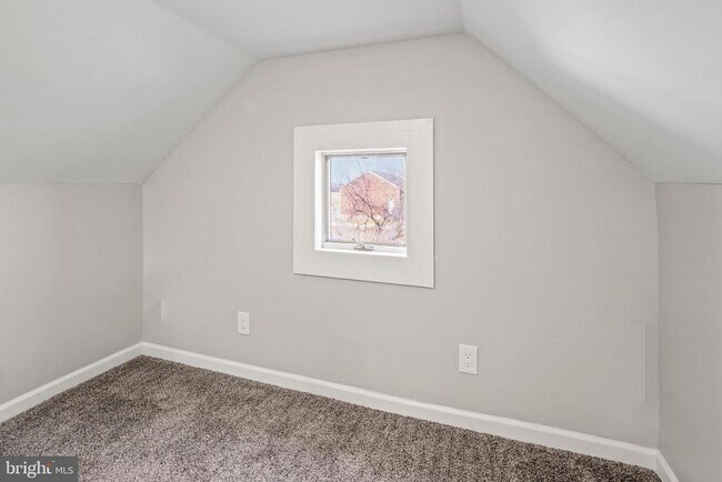 Building Photo - 695 Salem Quinton Rd