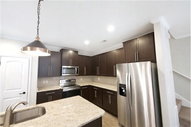 Building Photo - 336 Sonoma Dr