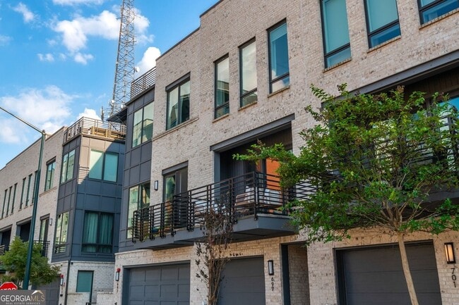 Building Photo - 699 Vidalia Ln