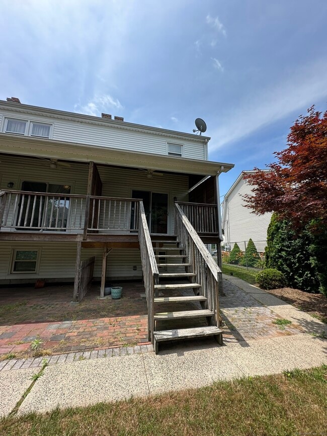 Building Photo - 48 Claremont Ave