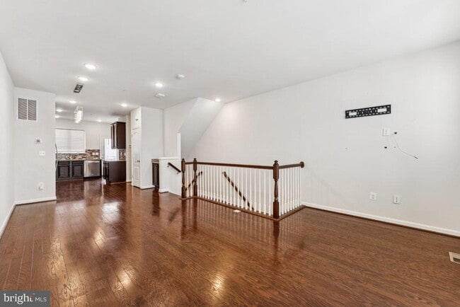 Building Photo - 2706 Wessex Cir