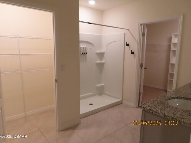 Building Photo - 35 Caballero Ct