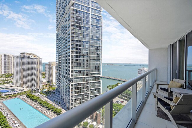 Building Photo - 481 Brickell Ave