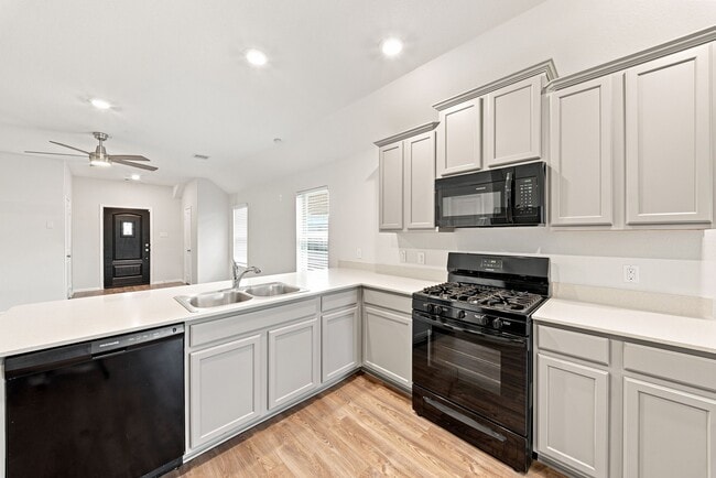 Building Photo - 19114 Sangro Dr